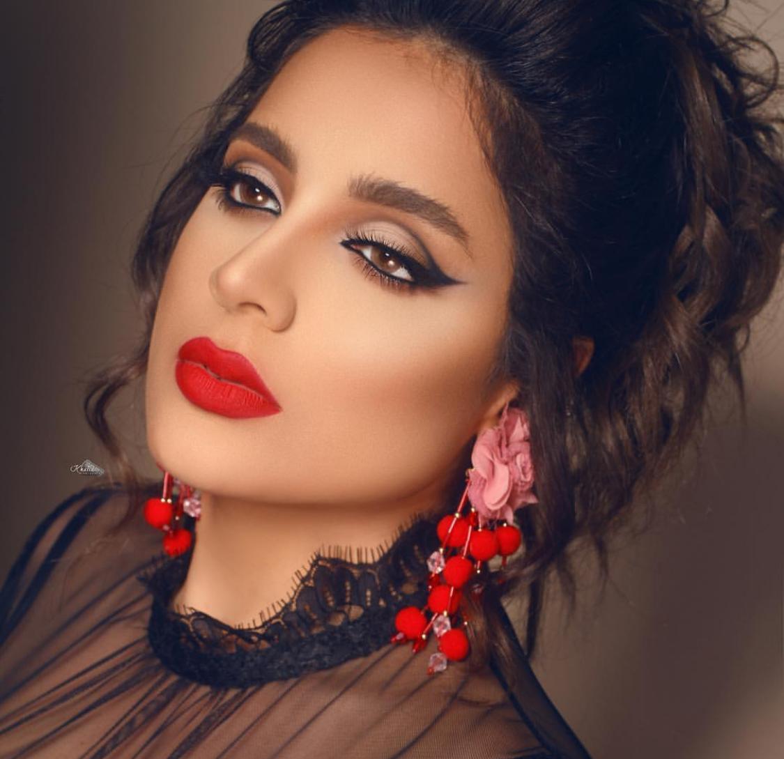 إيمان الحسيني