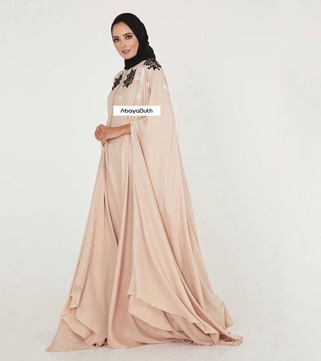 Abaya Buth