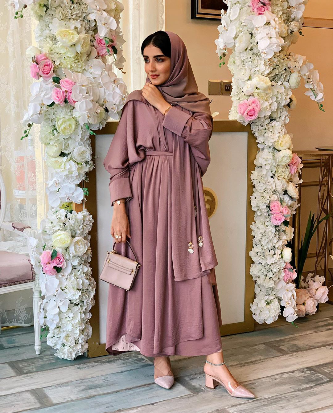 عباية Dusty Rose