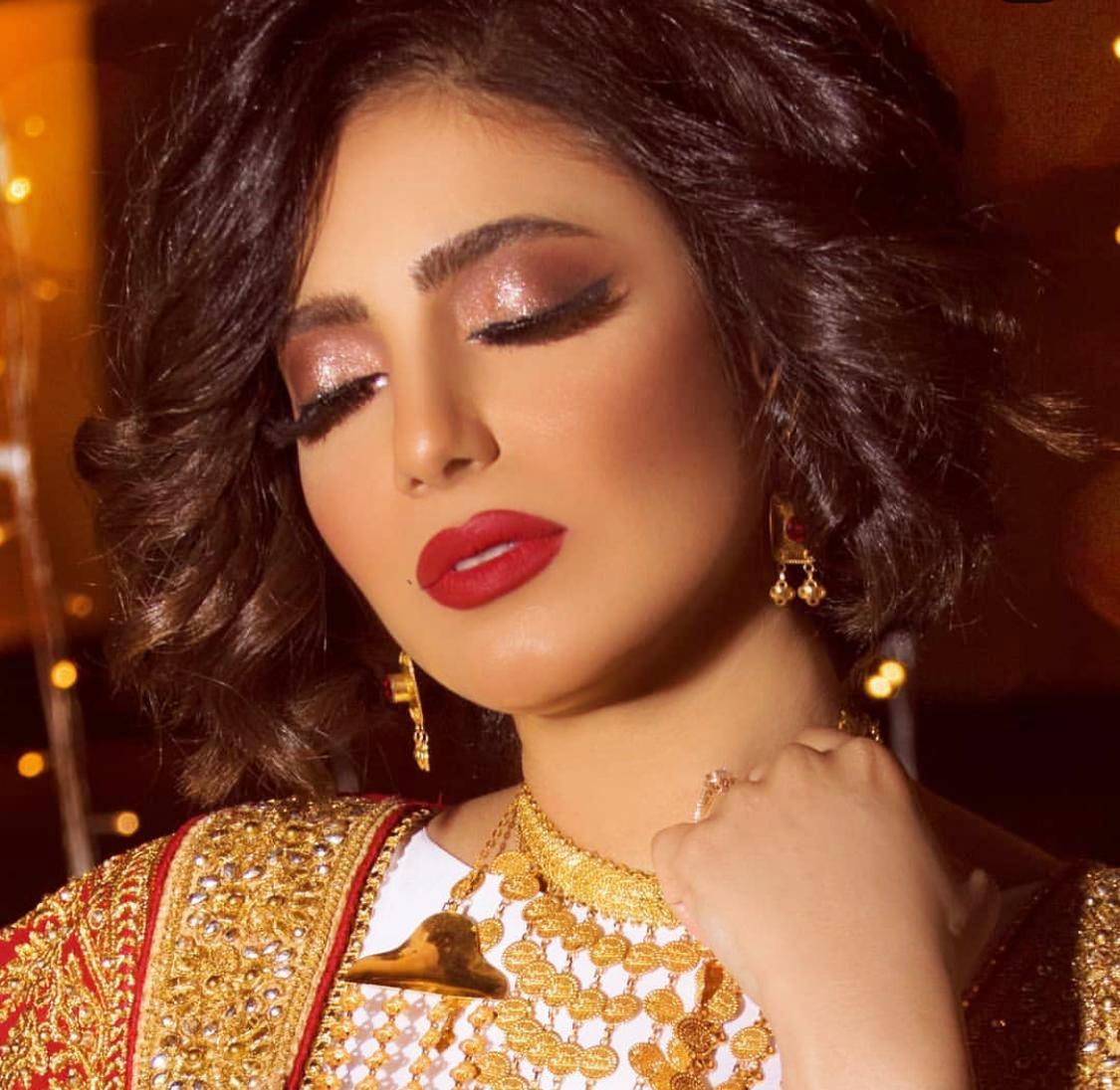 استوحي مكياجك من الفنانة شذى سبت