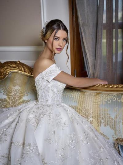 تسريحات عروس