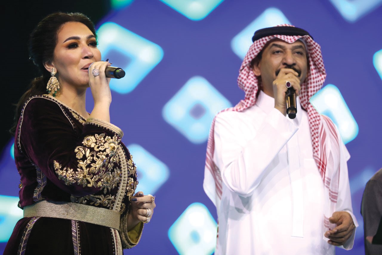 دويتو عبادي الجوهر وأسماء المنور في موسم جدة