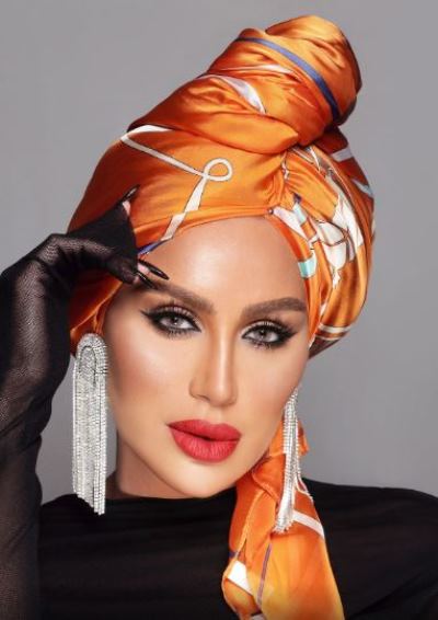 أقراط مايا دياب مصممة على شكل سلاسل ناعمة