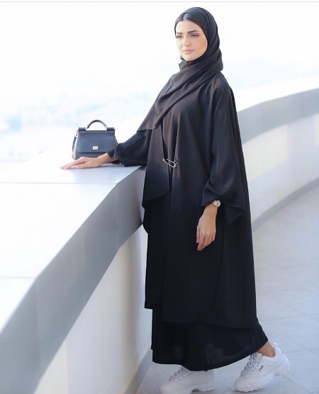حذاء رياضي
