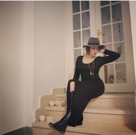 فستان أسود