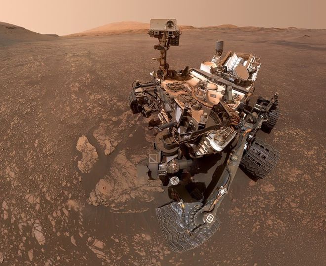 martian-selfie_afej.960_0.jpg