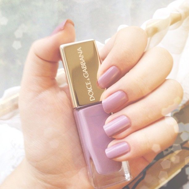 Dolce & Gabbana The Nail Lacquer in Lilac