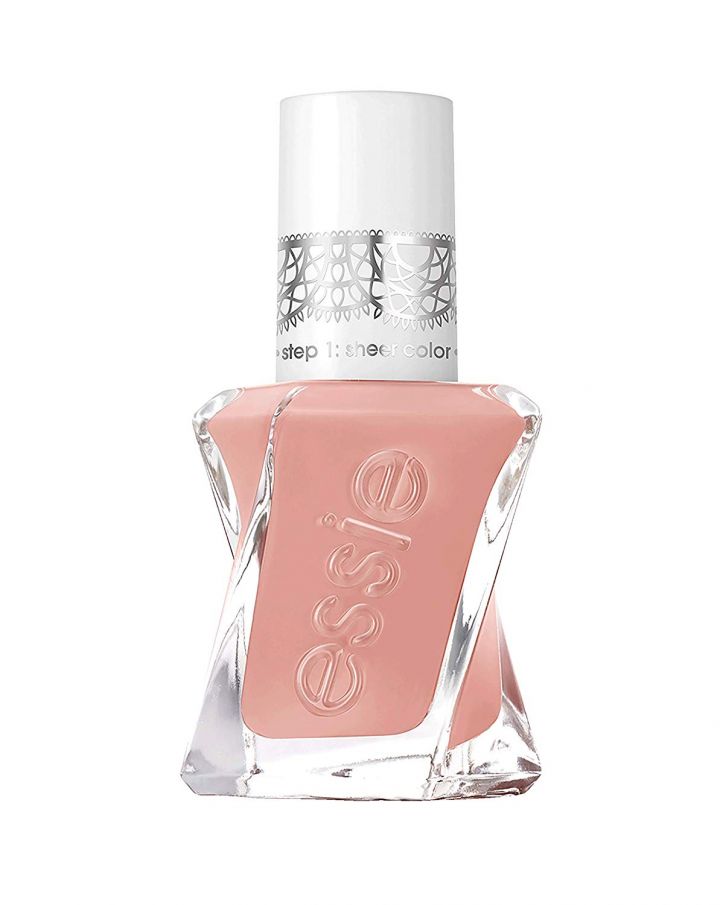 مناكير وردي من Essie