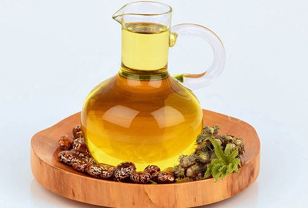 زيت الخروع لترطيب البشرة