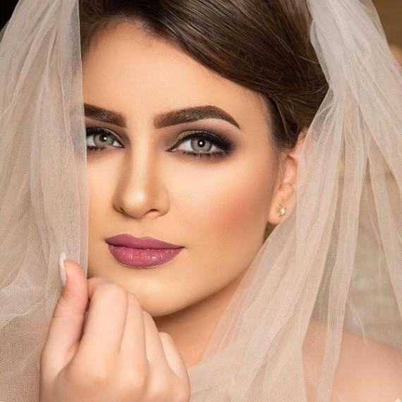  أحمر الشفاه