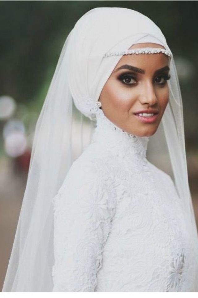 لفة حجاب برقبة عالية
