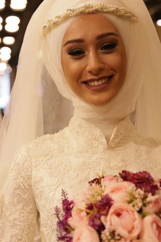 حجاب ملفوف من التول
