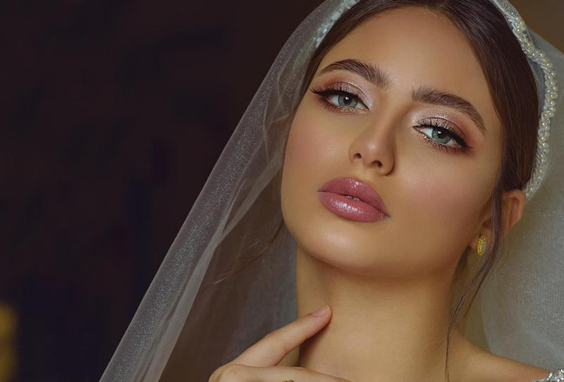 الحواجب