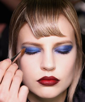 مكياج أزرق للعروس