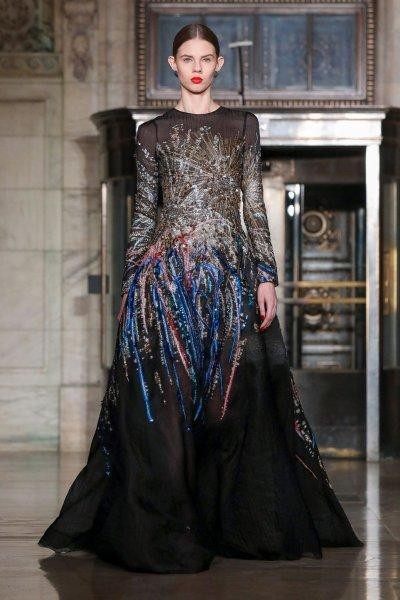 فساتين أوسكار دى لارنتا Oscar de la Renta