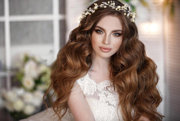 تسريحة الشعر المموج
