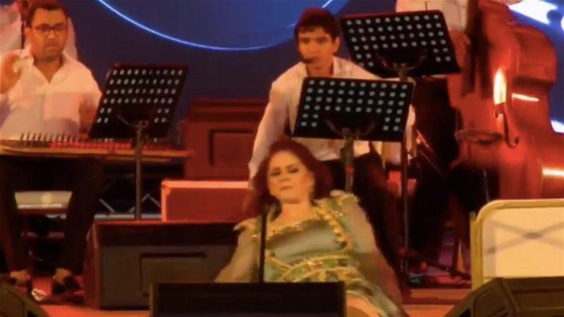 خلال سقوط ميادة الحناوي على المسرح