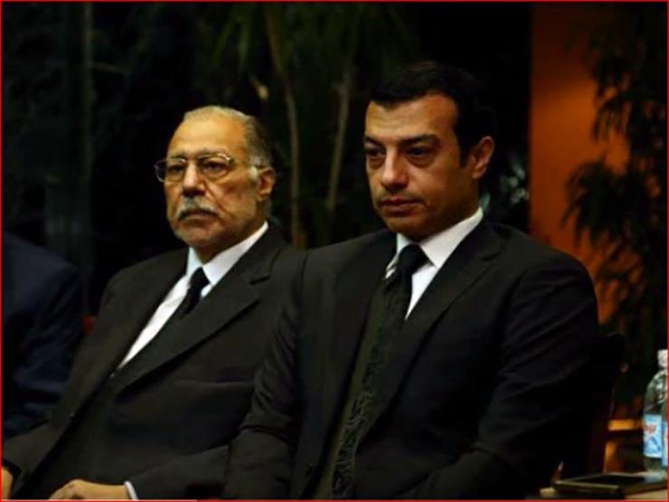 آخر ظهور لوالد إيهاب توفيق في عزاء زوجته