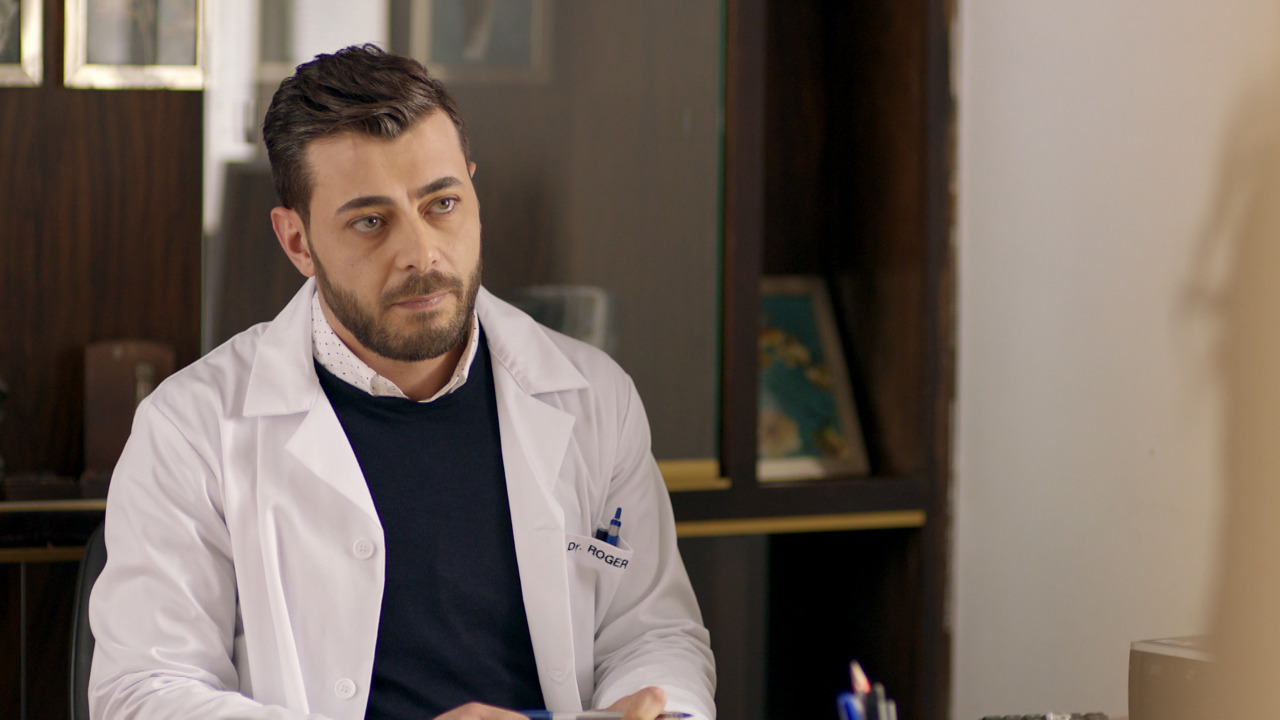 جان بدور "روجيه" بمسلسل بالقلب