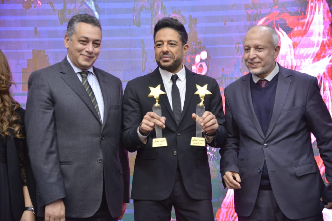 خلال تكريم محمد حماقي في المهرجان