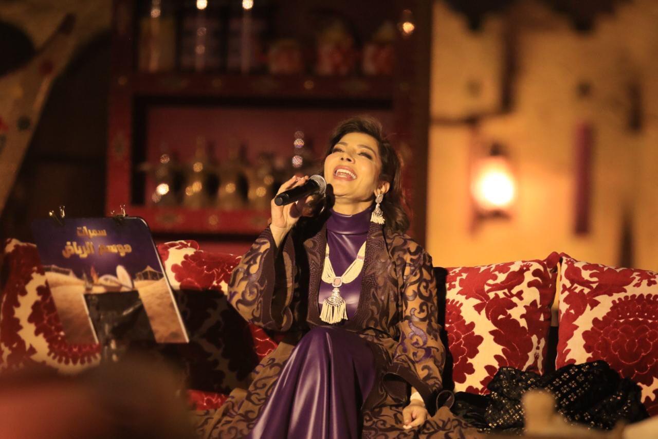 الفنانة أصالة