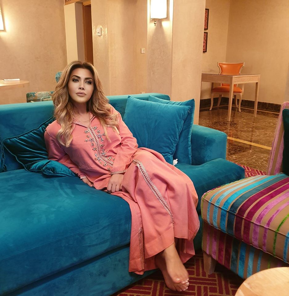 نوال الزغبي في الجلابية الشرقية