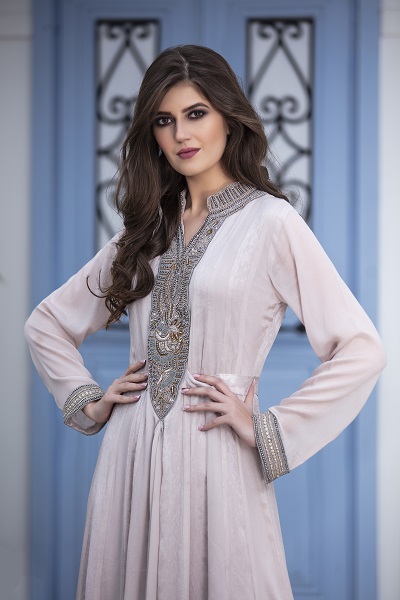 من تصاميم شالكي لصيف 2019