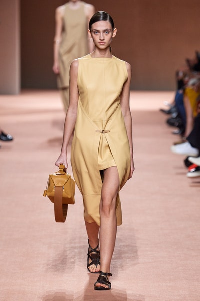 فستان من هرميس Hermes