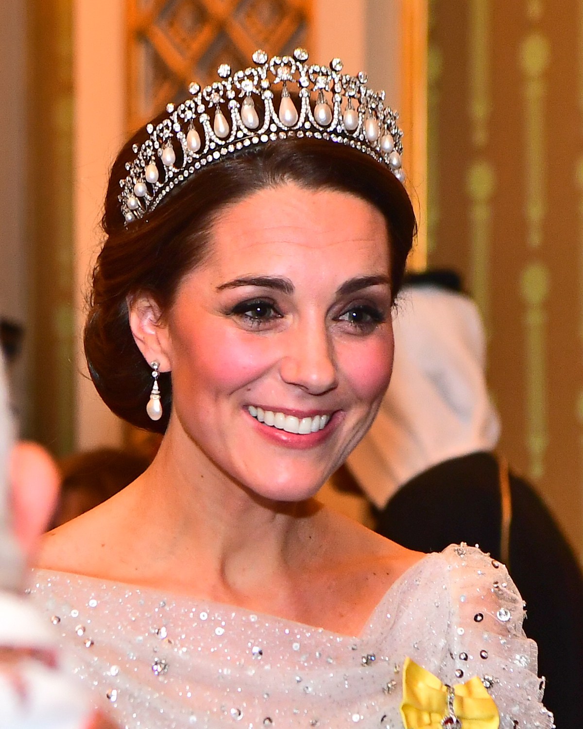 كيت ميدلتون ترتدي قطعة مجوهراتها الأقرب إلى قلبها وهي تاج Halo Tiara