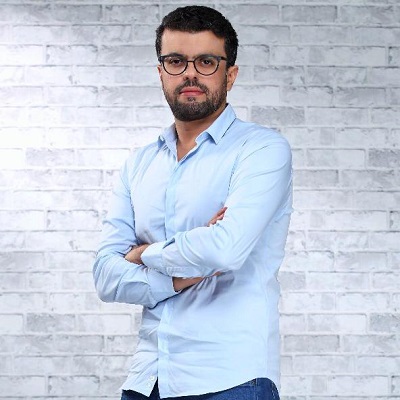 المصمم السعودي قاسم القاسم، مؤسس علامة شالكي