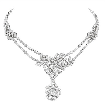 قلادة Le Grand Frisson من الماس من شوميه Chaumet