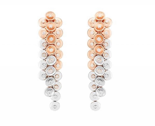 أقراط Bouton d'or من فان كليف اند اربيلز Van Cleef&Arpels