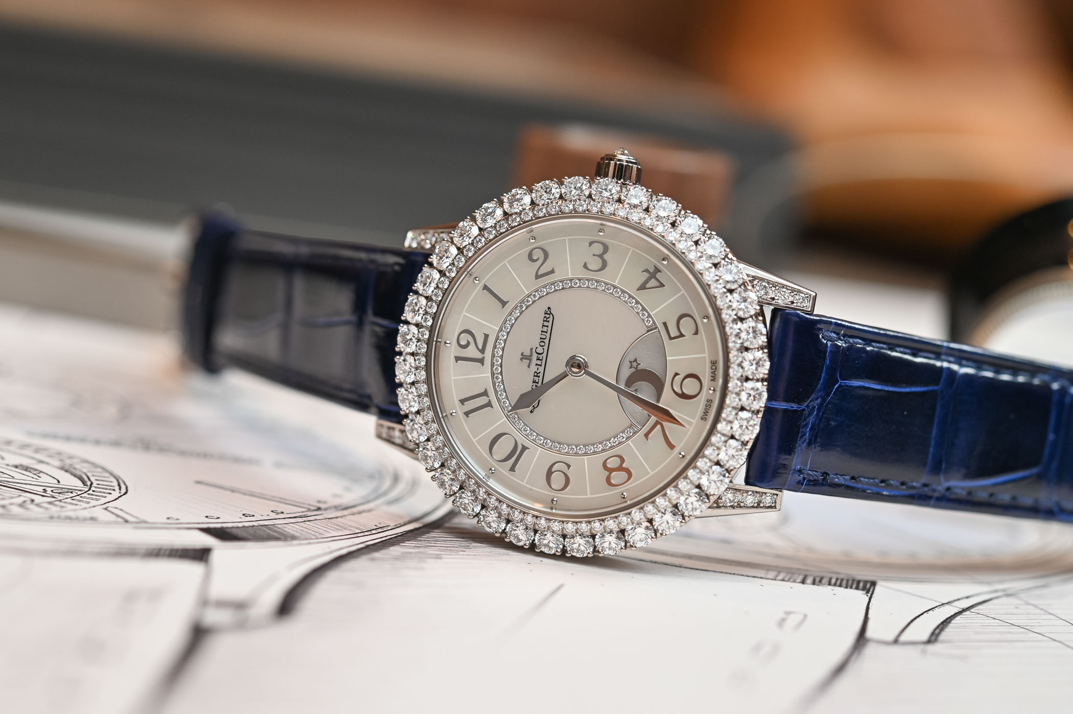 ساعة Rendez-Vous Night and Day  من Jaeger-LeCoultre-