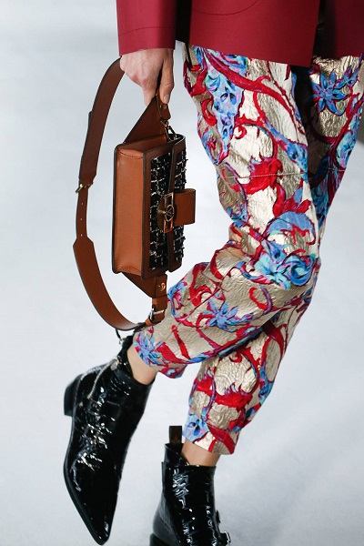 شنطة خصر من لويس فويتون Louis Vuitton