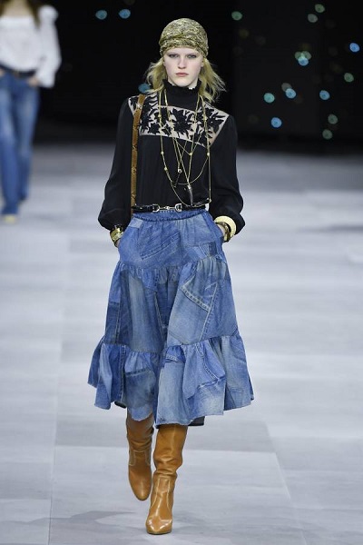 تنورة دينيم من سيلين Celine