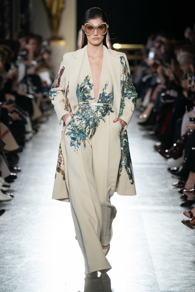 -جمبسوت راقي من إيلي صعب Elie Saab