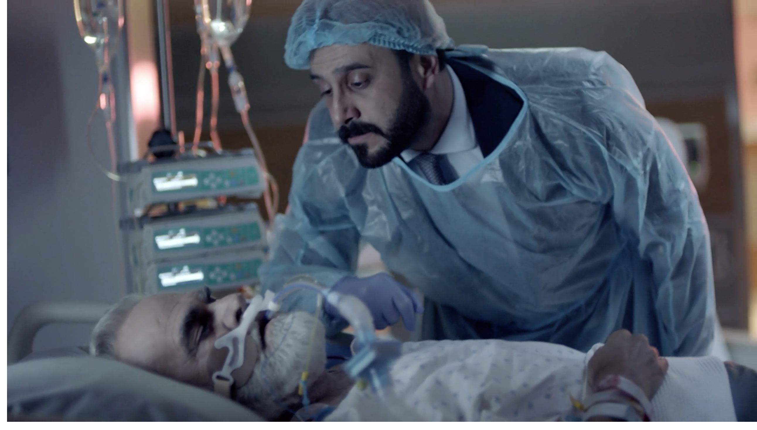 قصي خولي ورفيق علي أحمد من مسلسل خمسة ونص