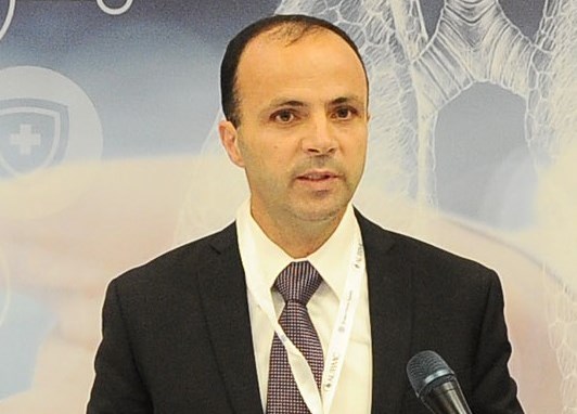 الدكتور عرفات طفيلي