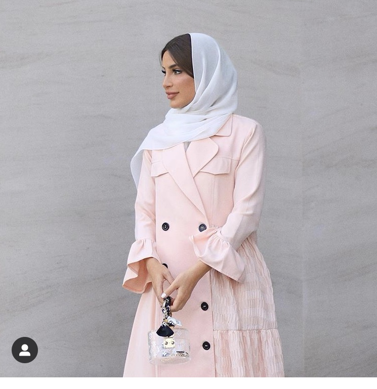 العبايه المعطف مع الأزرار الأمامية 