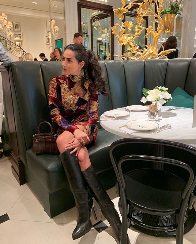 ديالا مكي ببوت الساق الجلد من ralph lauren