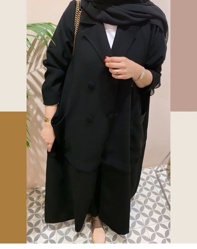 العباية الترينش السوداء الكلاسيكية