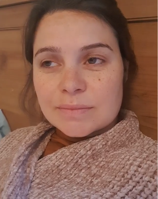 يسرا اللوزي