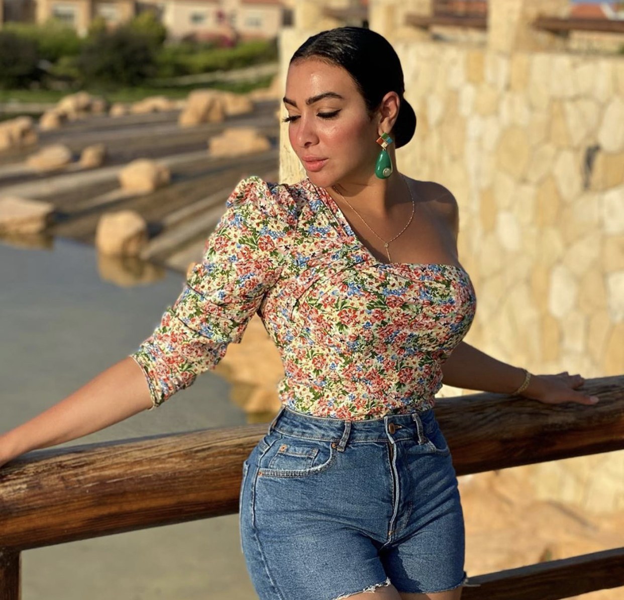ميريهان حسين