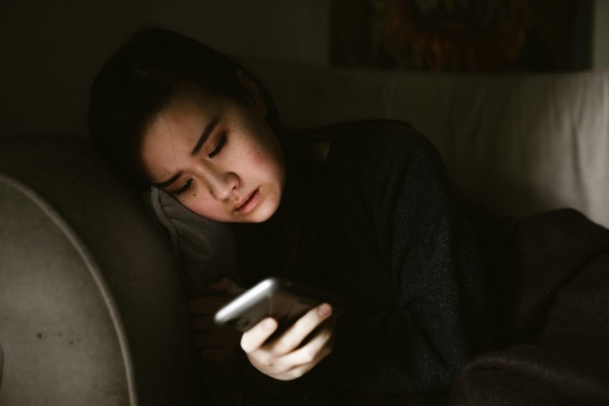 من أبرز العلامات التحذيرية فقدان الإحساس بالوقت - الصورة من  pexels تصوير rdne
