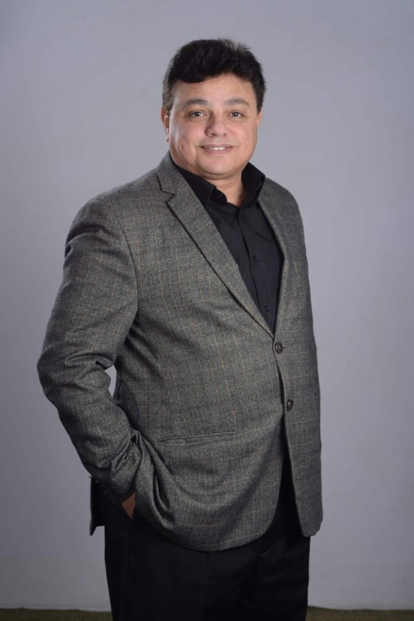 احمد سعد الدين الناقد السينمائي 