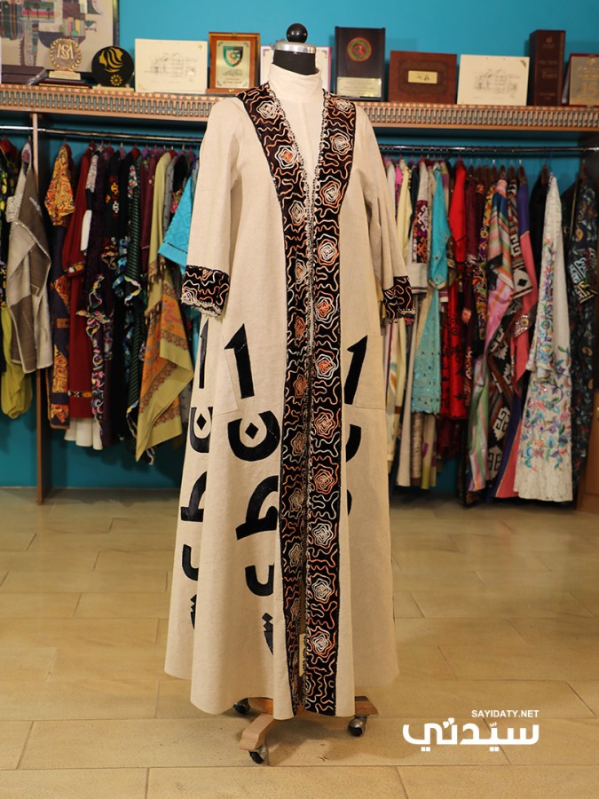 المصممة العراقية هناء صادق - تصوير عبدالعزيز السعود