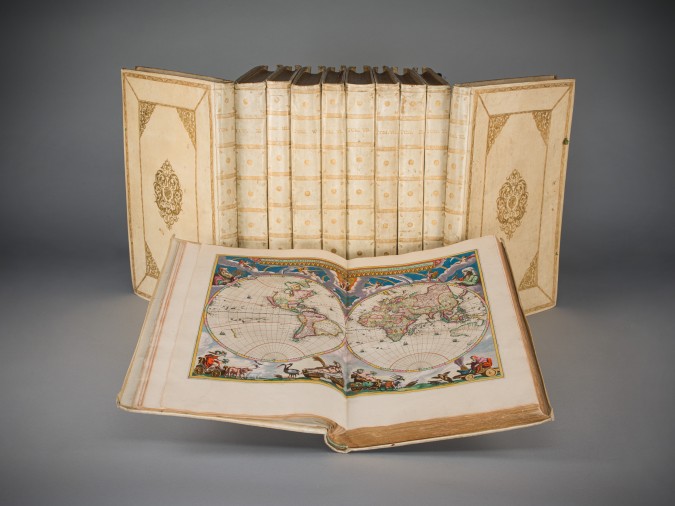 من مكتبة محمد بن راشد