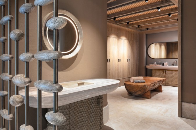 فلو Flow مساحة تفاعلية مفتوحة لتناول الطعام بـ3 مطاعم مميزة