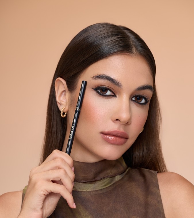 مستحضر من مجموعة SHEGLAM Advent Calendar Box- الصورة من العلامة