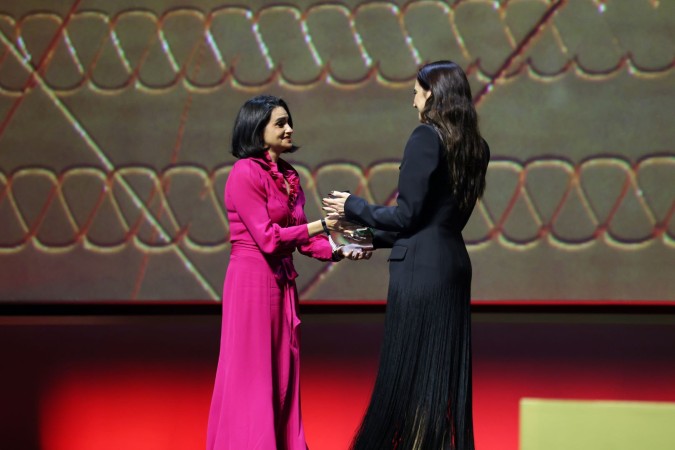 تكريم عهد كامل - Photo by Daniele Venturelli / Getty Images for The Red Sea International Film Festival
